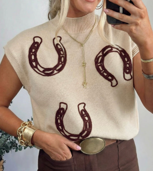 Corded Horseshoe Top