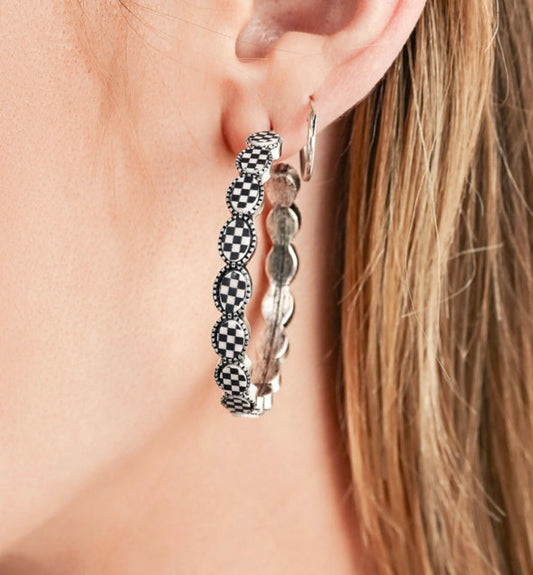 Checkered Hoops