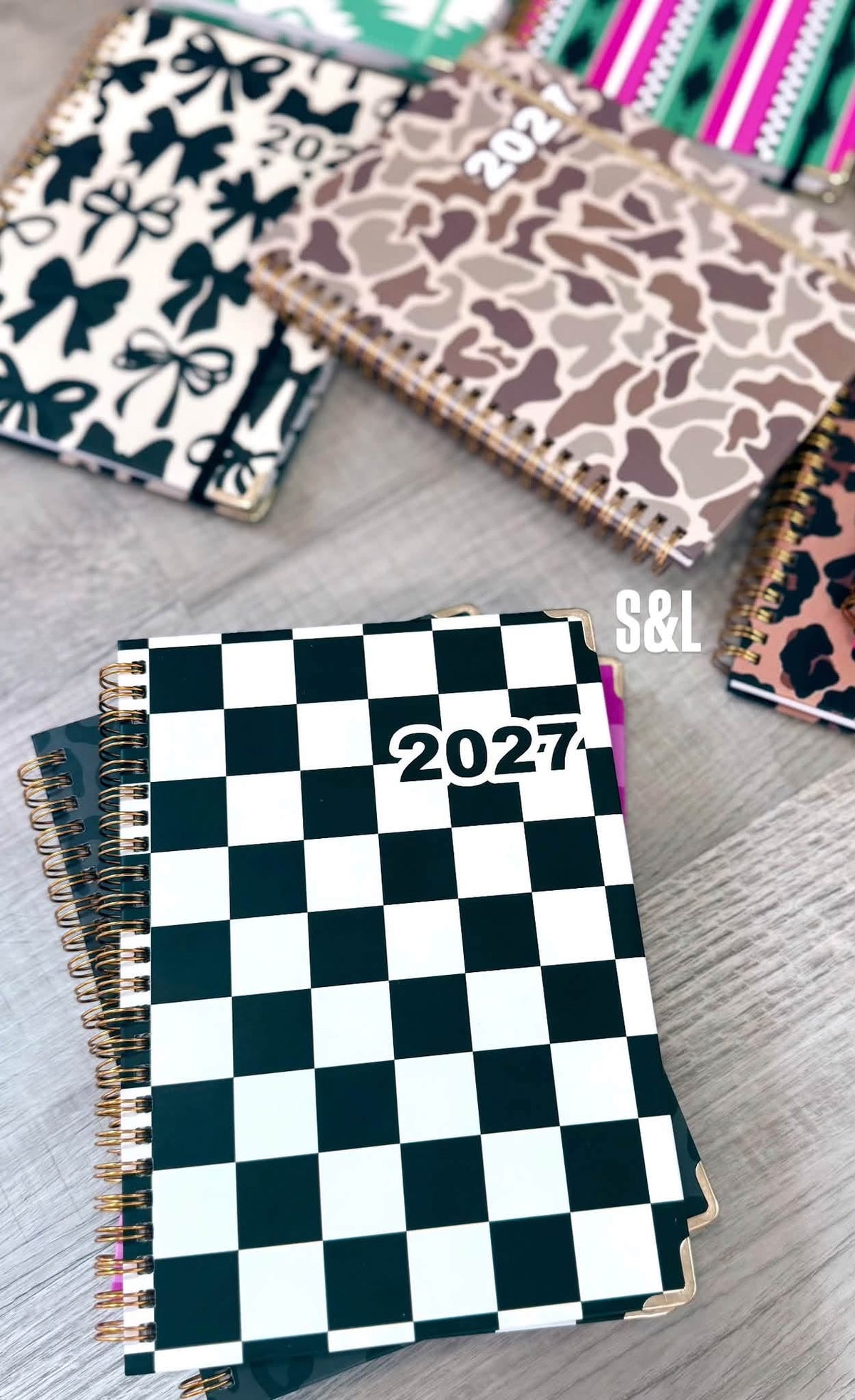 2027 Planners 🖤