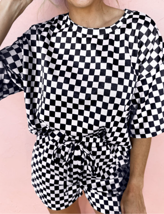 Black & White Checkered Set
